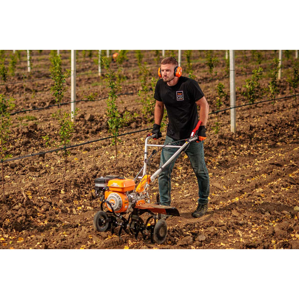 Prekopalnik VTB 8421 Prime Villager 