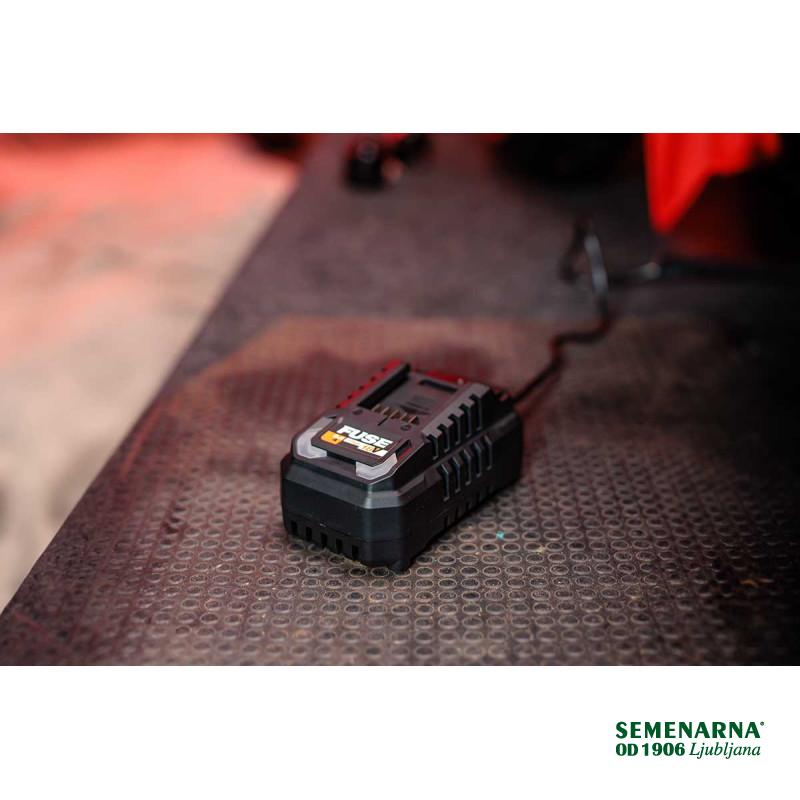 Polnilnik 18V 2.4A Fuse Villager 