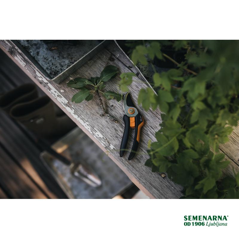 Škarje bypass m P321 solid 1057162 Fiskars 