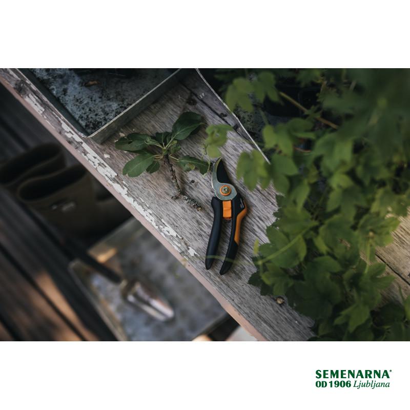 Škarje bypass m P321 solid 1057162 Fiskars 