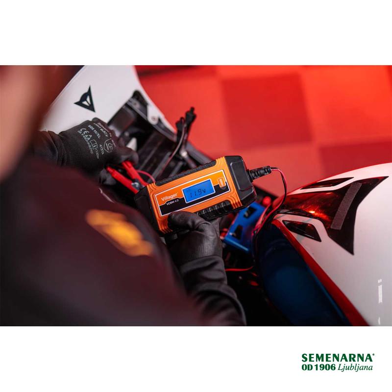 Polnilnik akum. VCBM 4.0 z mikrop. Villager 