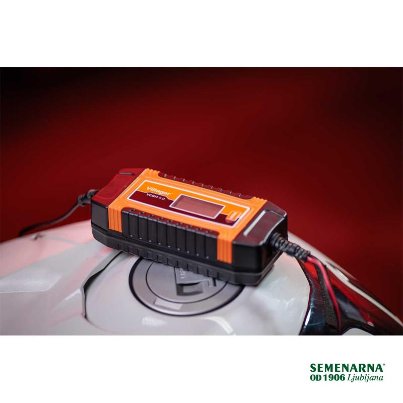 Polnilnik akum. VCBM 4.0 z mikrop. Villager 