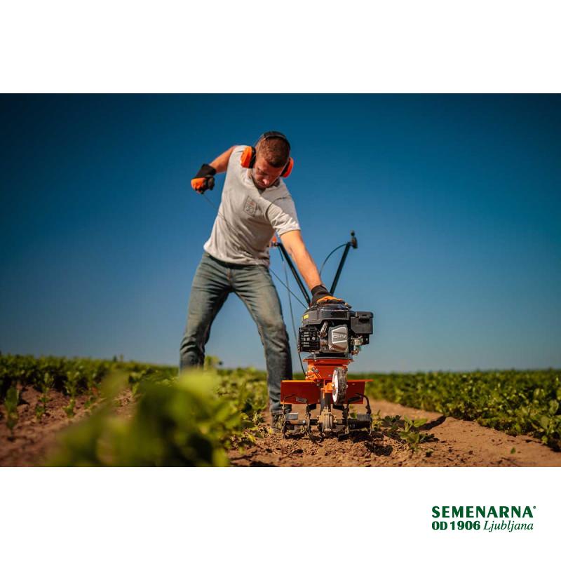 Prekopalnik VTB 380 Villager 