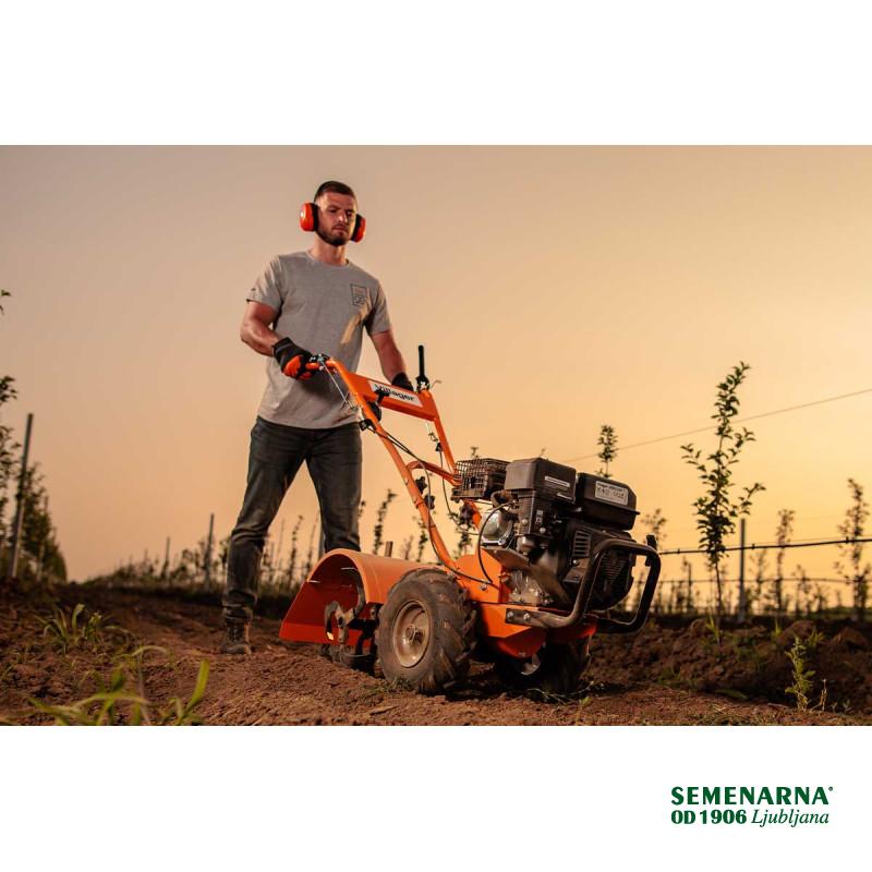 Prekopalnik VTB 4811 VC Villager 